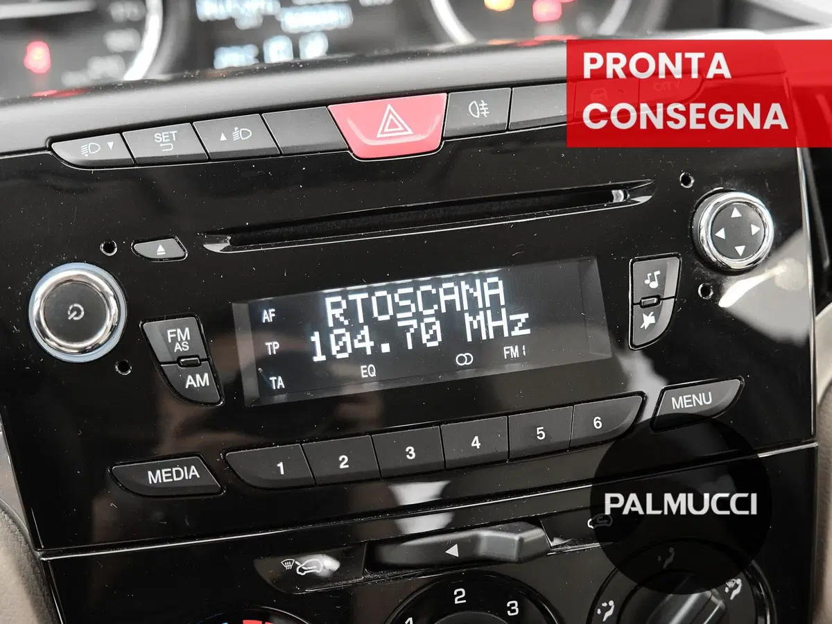 Lancia Ypsilon usata a Prato (16)