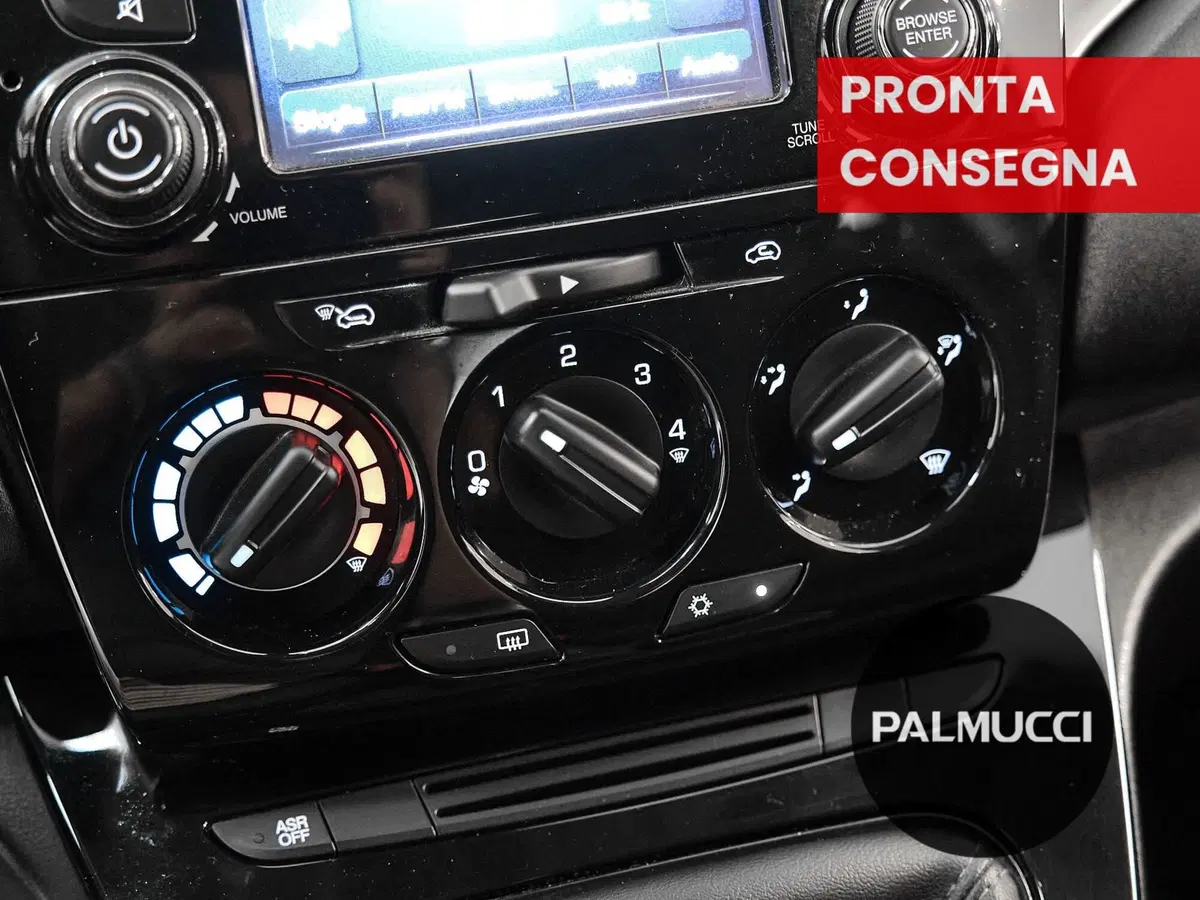 Lancia Ypsilon usata a Prato (11)