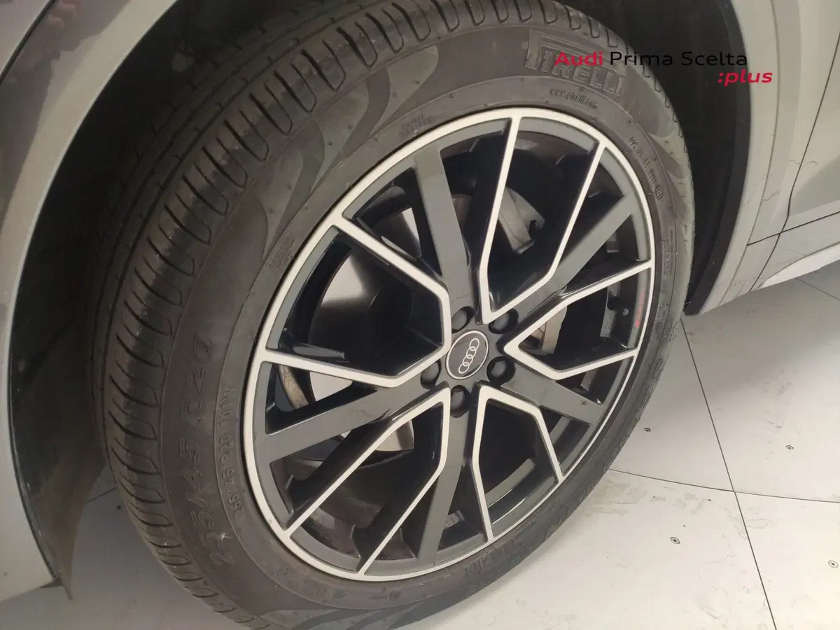 Audi Q4 Sportback usata a Avellino (10)