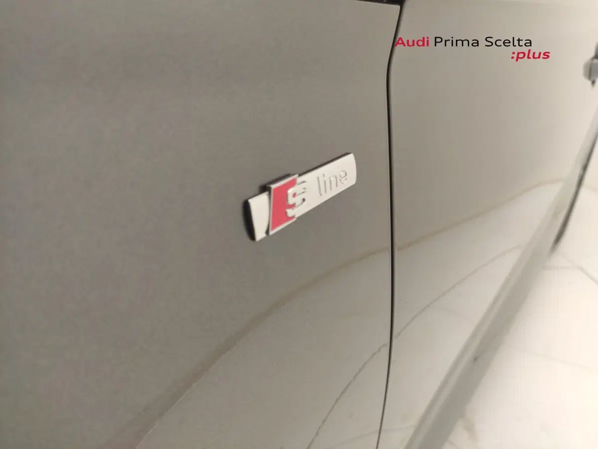 Audi Q4 Sportback usata a Avellino (11)