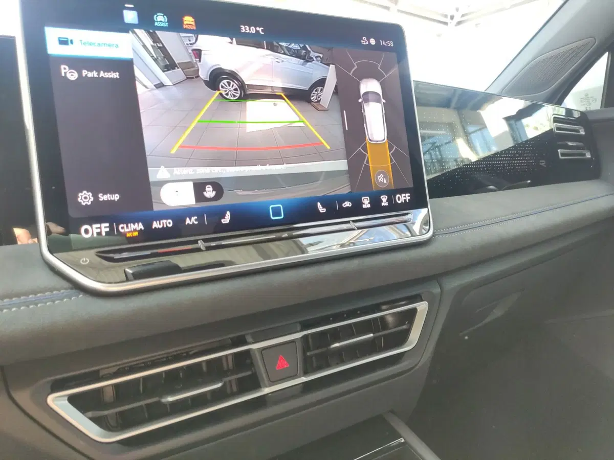 Volkswagen Tiguan nuova a Avellino (17)
