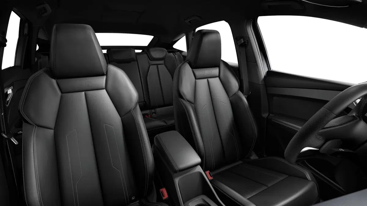 Audi Q4 Sportback usata a Avellino (8)