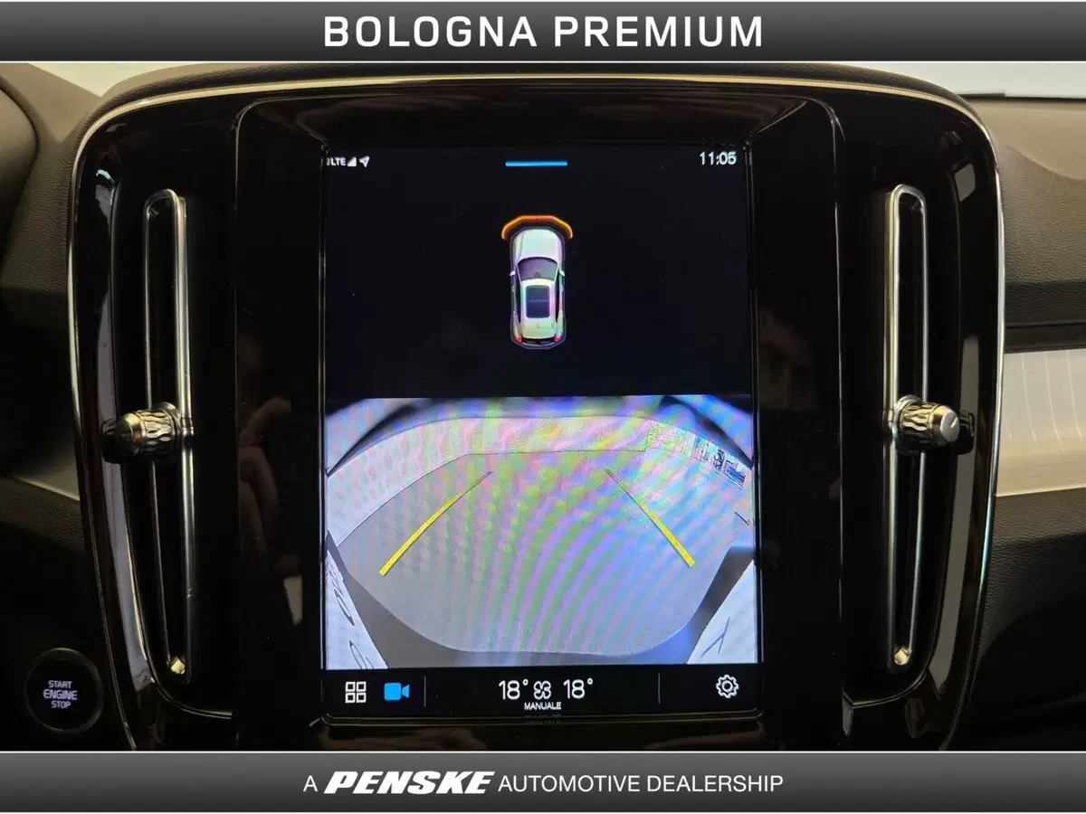 Volvo XC40 usata a Bologna (12)