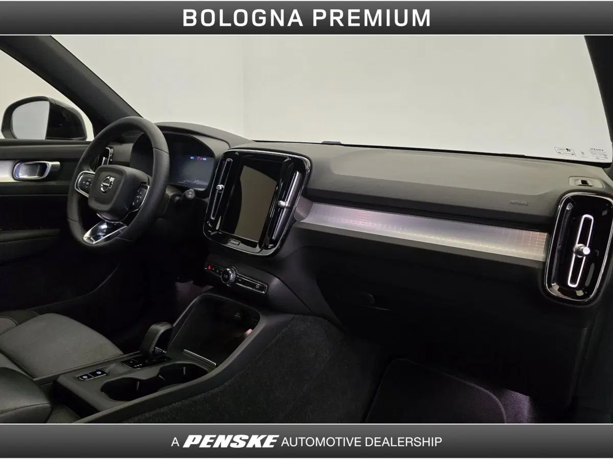 Volvo XC40 usata a Bologna (16)