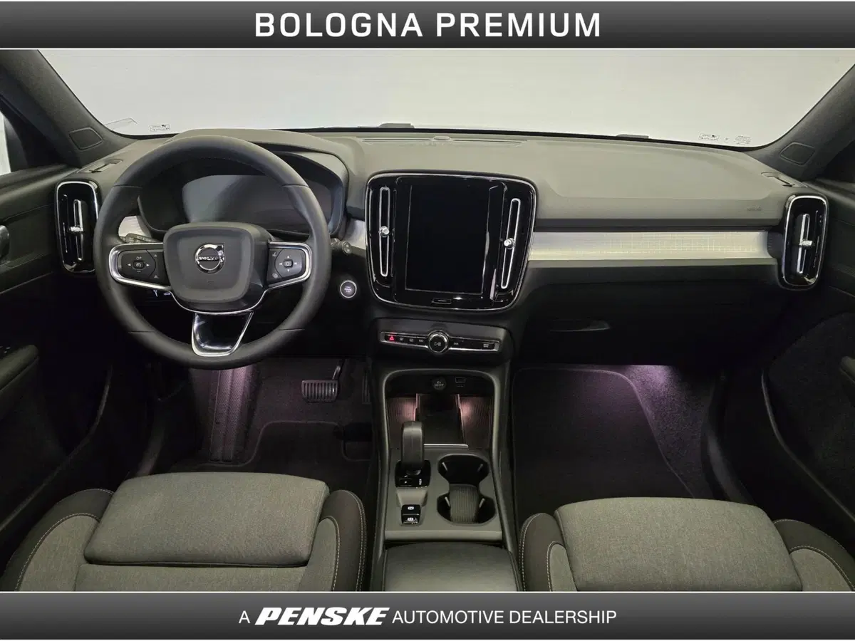 Volvo XC40 usata a Bologna (4)