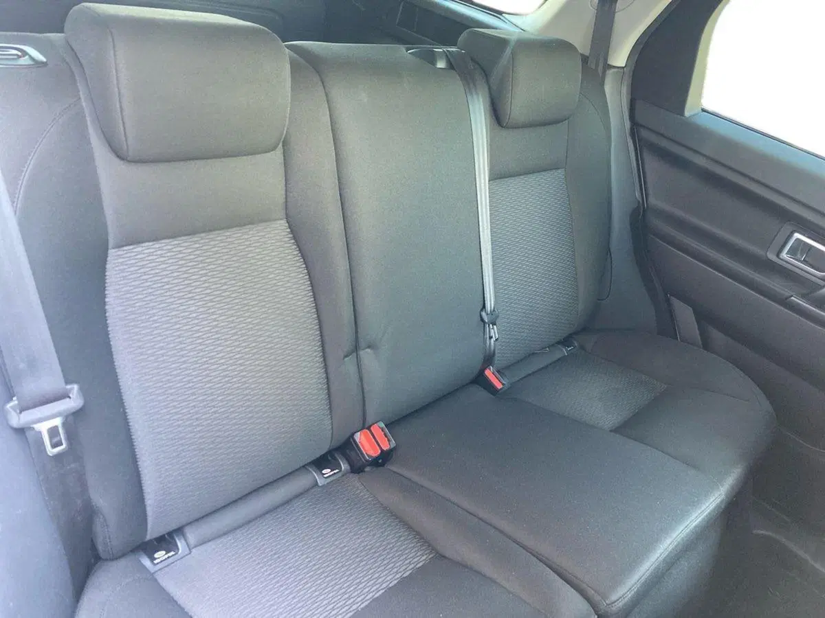 Land Rover Discovery Sport usata a Milano (16)