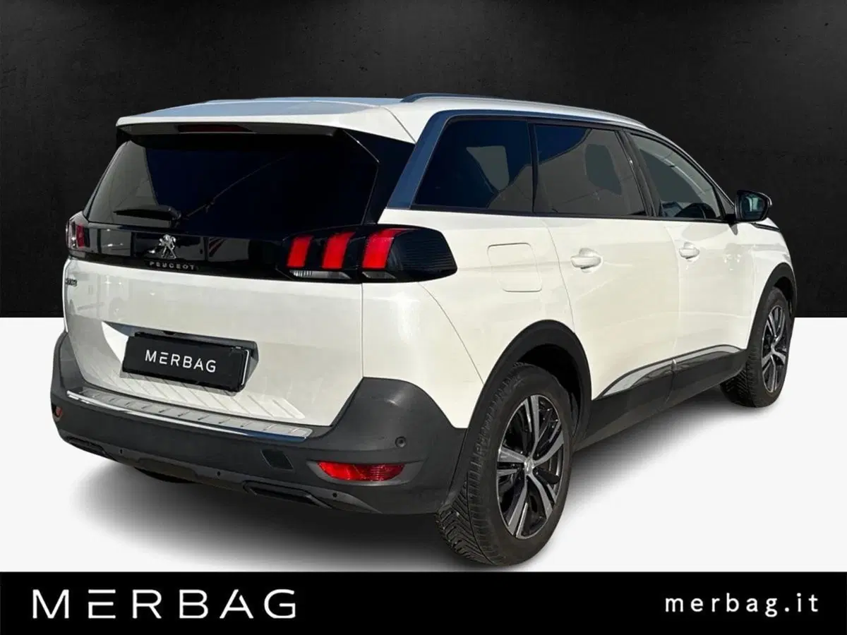 Peugeot 5008 usata a Milano (2)