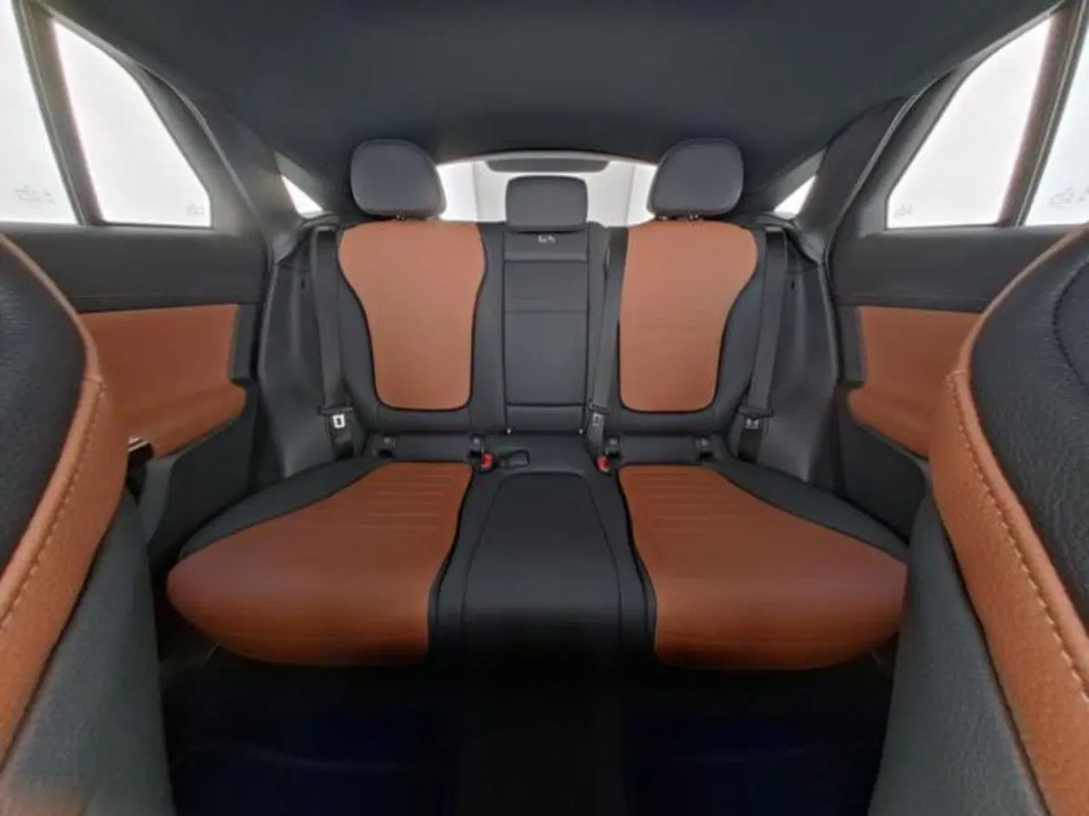 Mercedes-Benz GLC usata a Milano (7)