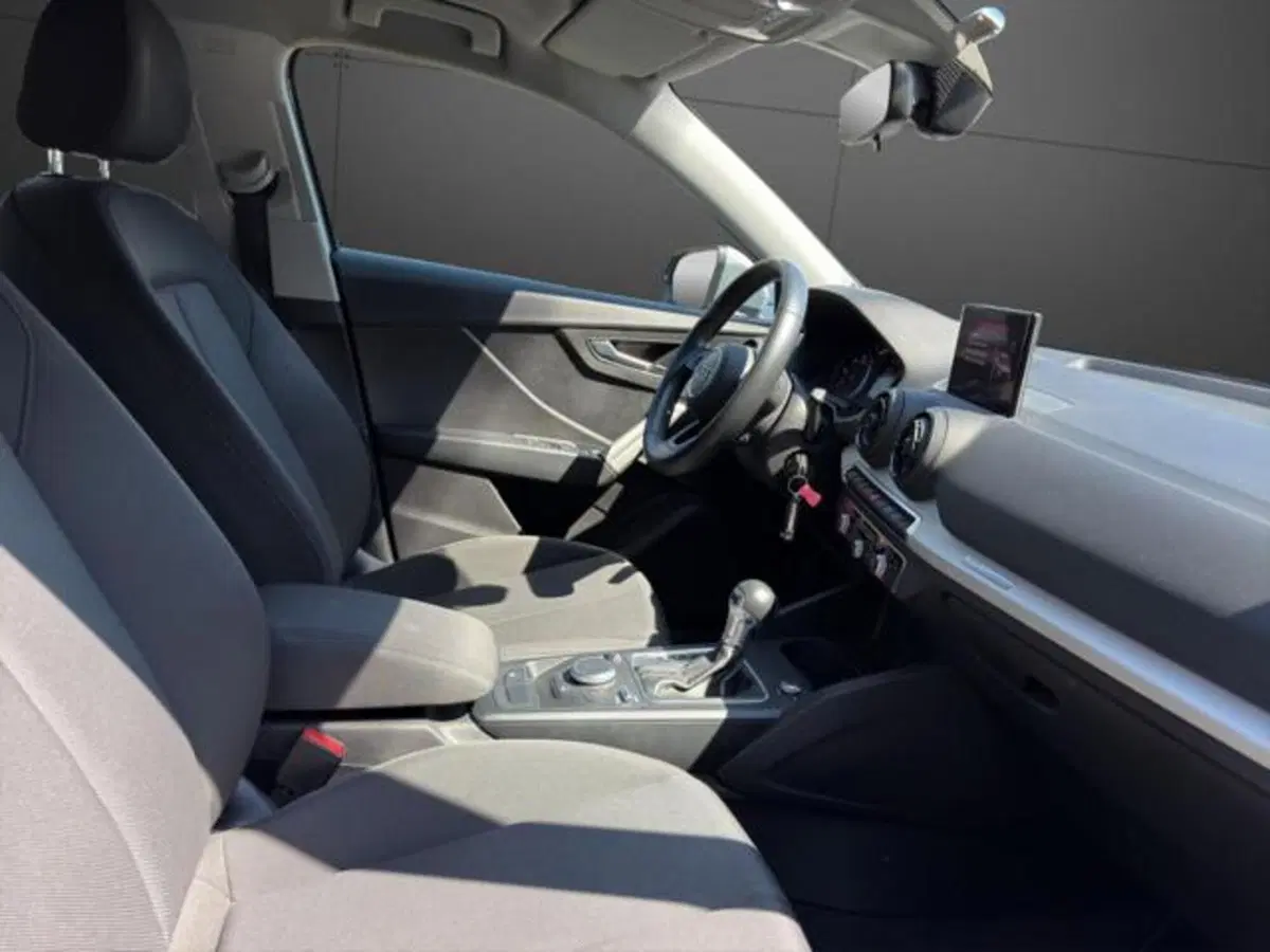 Audi Q2 usata a Milano (12)