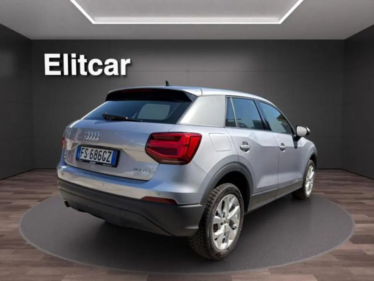 Audi Q2 usata a Milano (7)