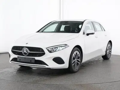 Mercedes-Benz Classe A Sedan 180 Progressive Advanced Plus auto del 2025 usata a Magenta