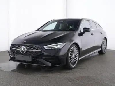 Mercedes-Benz CLA Shooting Brake 200 AMG Line Advanced Plus auto del 2025 usata a Magenta