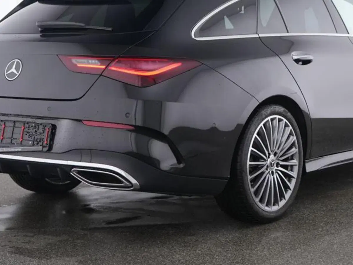 Mercedes-Benz CLA Shooting Brake usata a Milano (10)