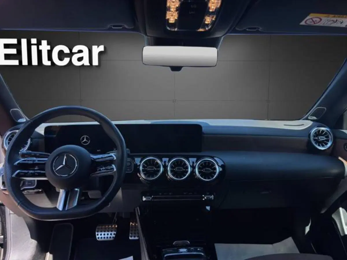 Mercedes-Benz CLA Shooting Brake usata a Milano (14)