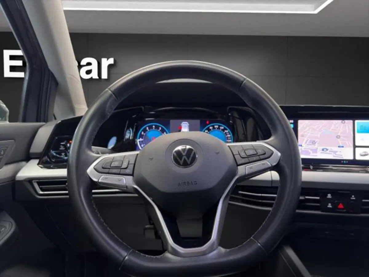 Volkswagen Golf Variant usata a Milano (8)