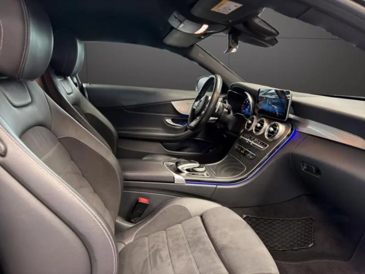 Mercedes-Benz Classe C Coupé usata a Milano (11)