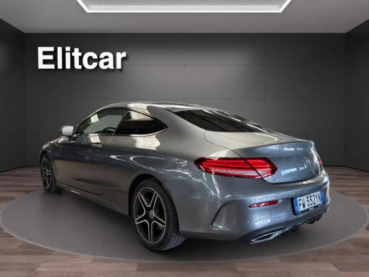 Mercedes-Benz Classe C Coupé usata a Milano (4)