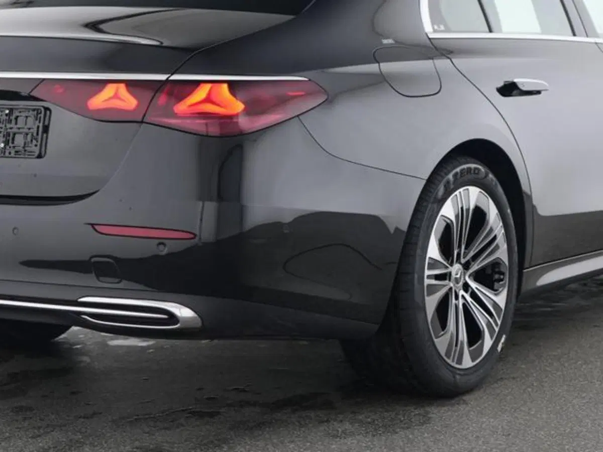 Mercedes-Benz Classe E usata a Milano (11)