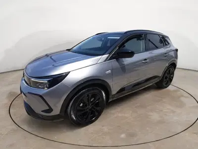 Opel Grandland 1.5 ecotec GS s&amp;s 130cv at8 del 2023 usata a Brindisi