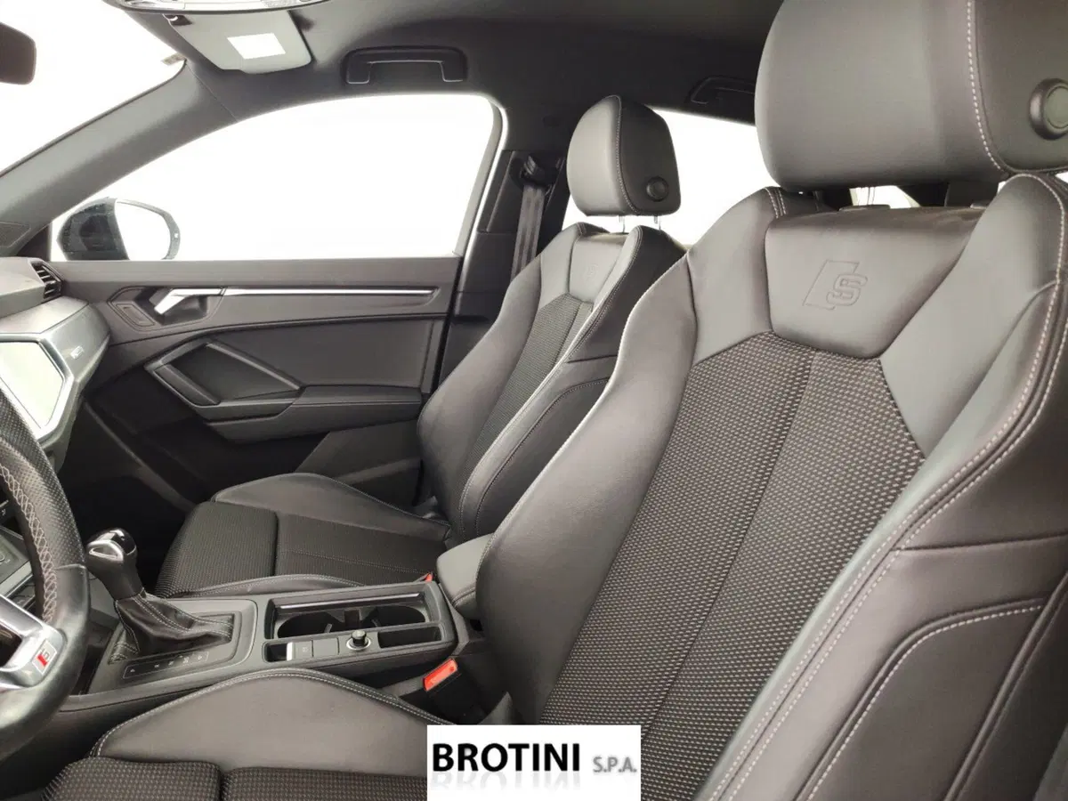 Audi Q3 Sportback usata a Massa-Carrara (9)