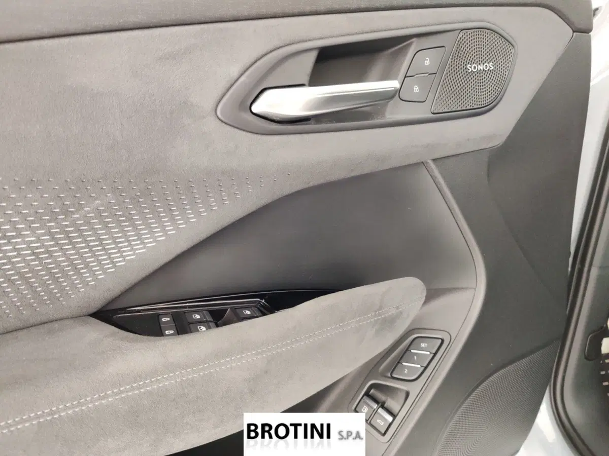 Audi Q3 Sportback usata a Massa-Carrara (12)