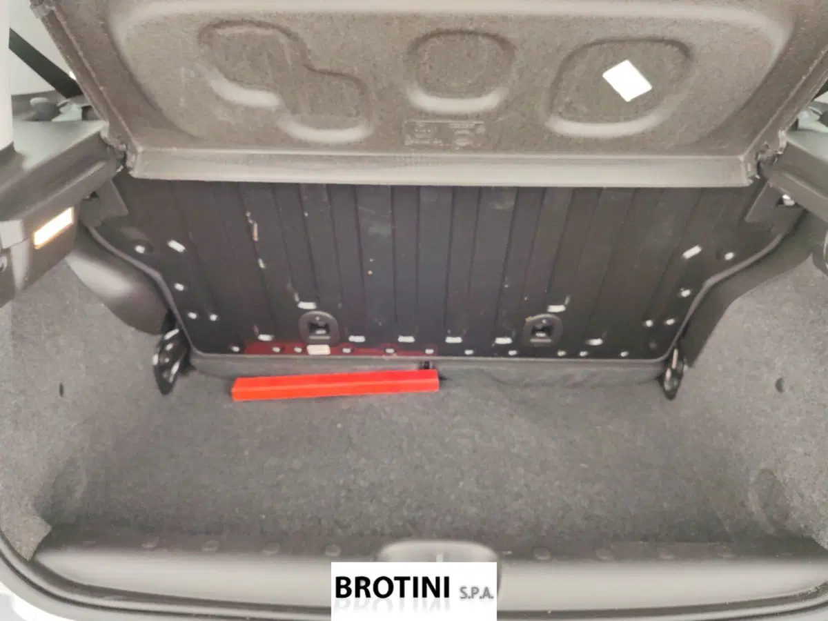 Fiat Panda Cross usata a Massa-Carrara (15)
