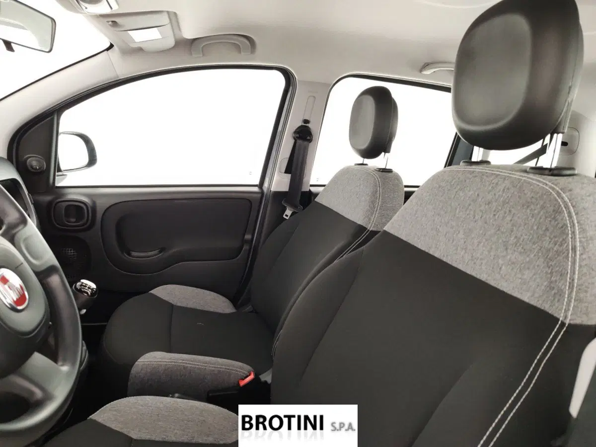 Fiat Panda Cross usata a Massa-Carrara (9)
