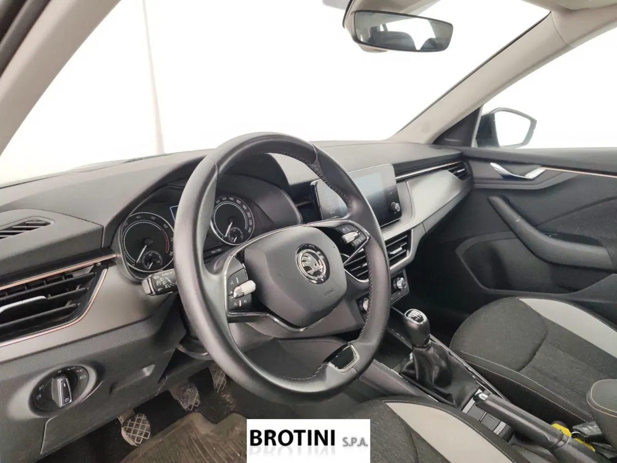 Skoda Kamiq usata a Massa-Carrara (8)