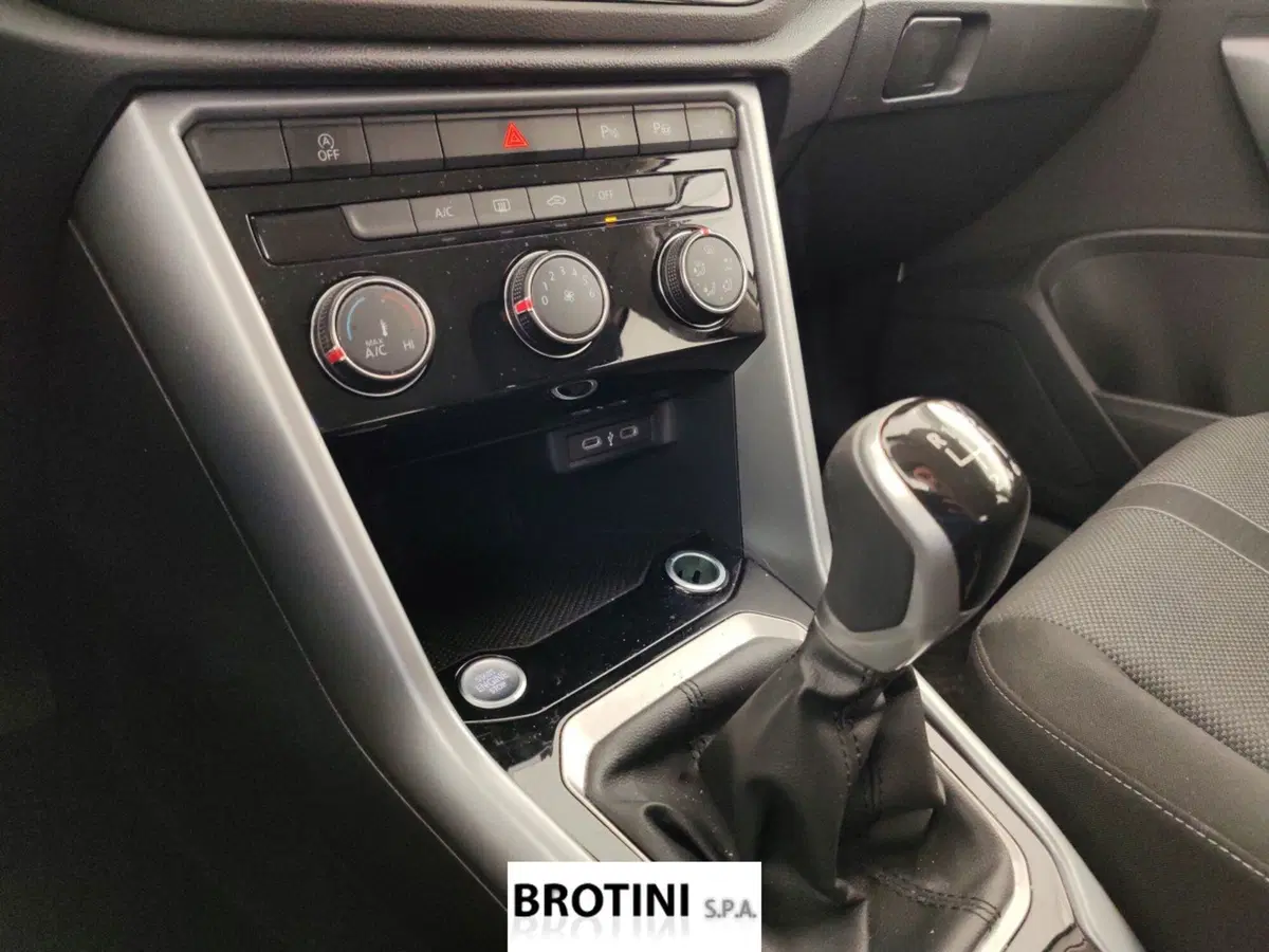 Volkswagen T-Roc usata a Massa-Carrara (10)
