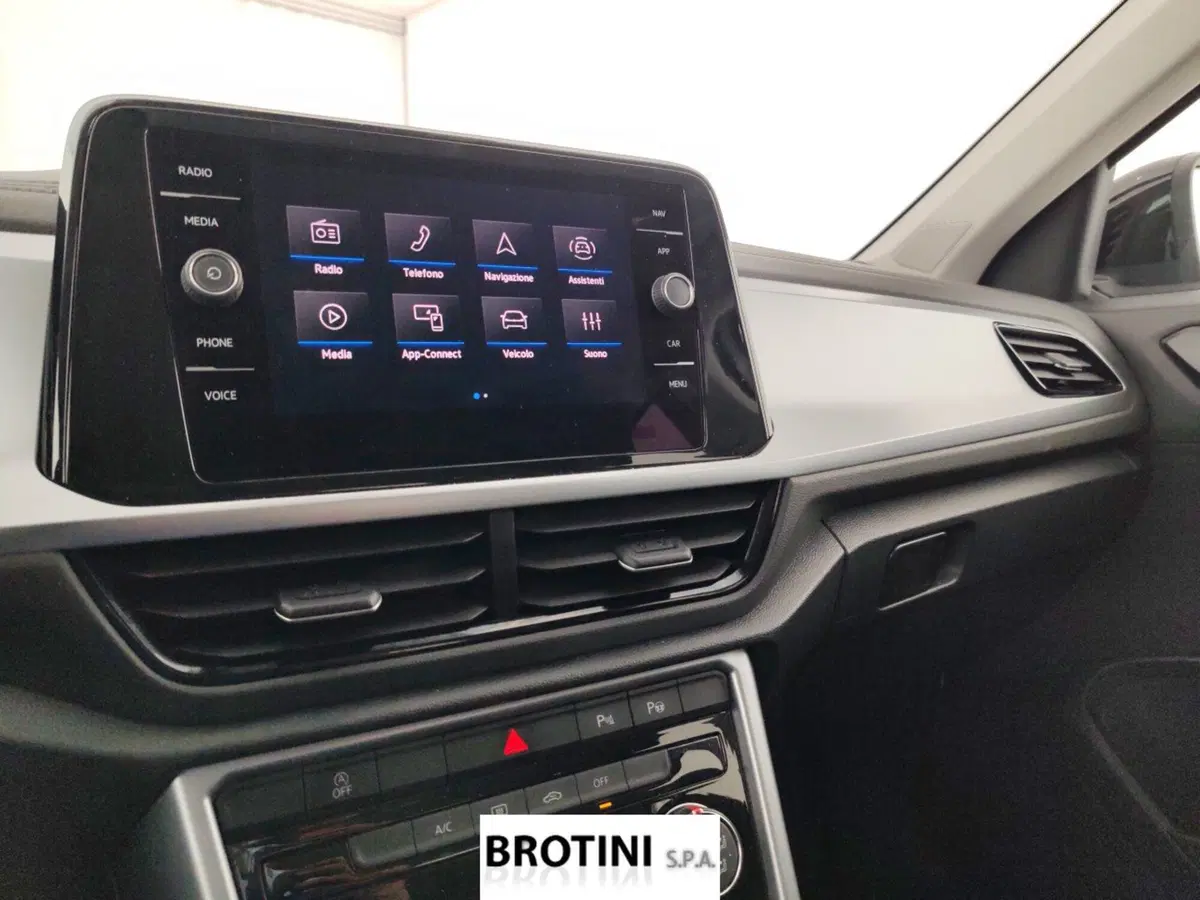 Volkswagen T-Roc usata a Massa-Carrara (11)