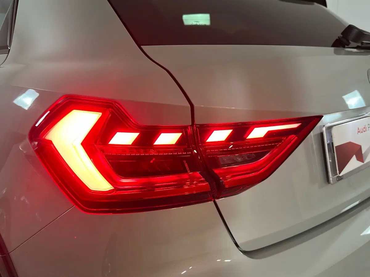 Audi A1 allstreet usata a Napoli (19)