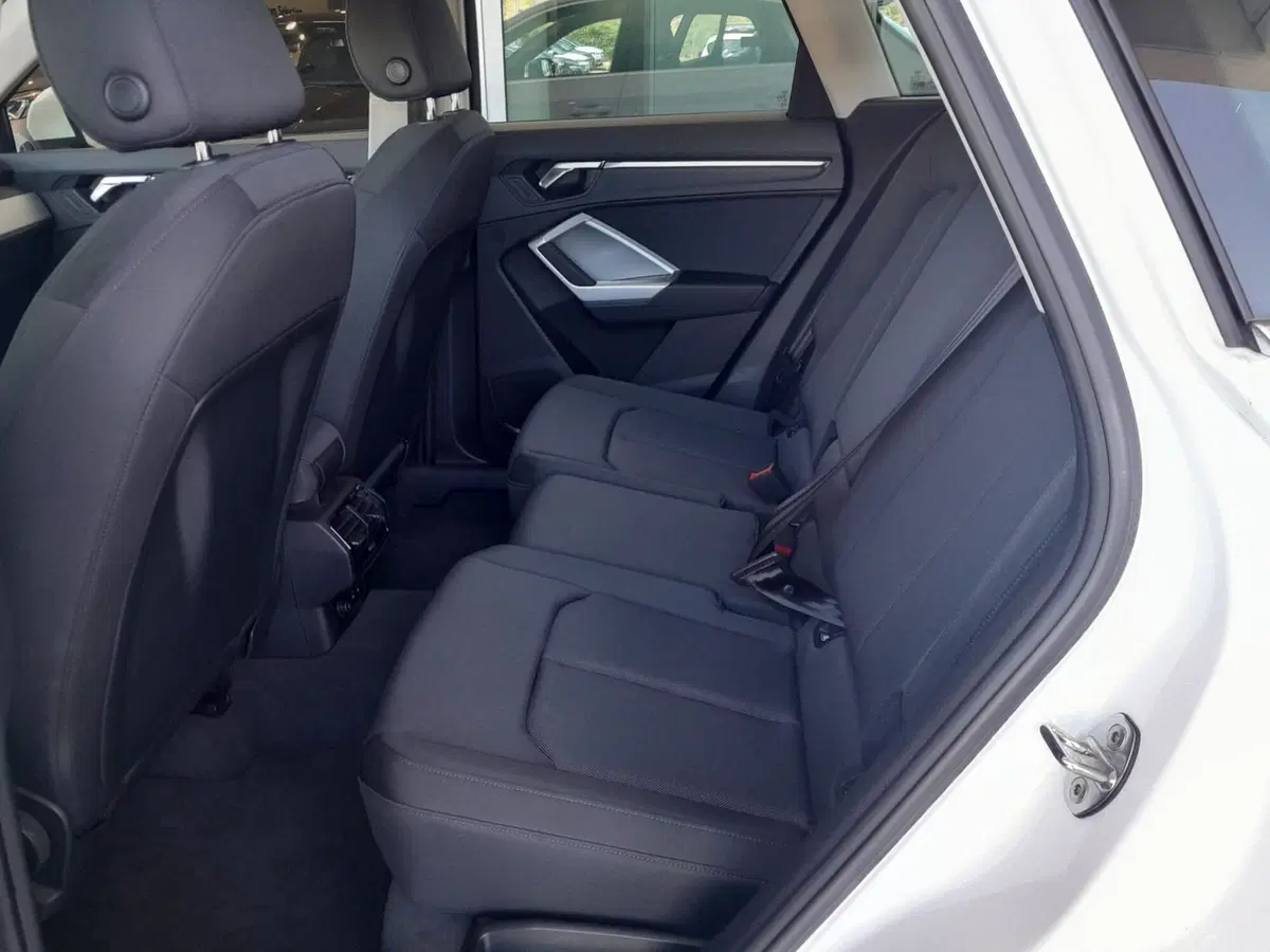 Audi Q3 usata a Asti (8)