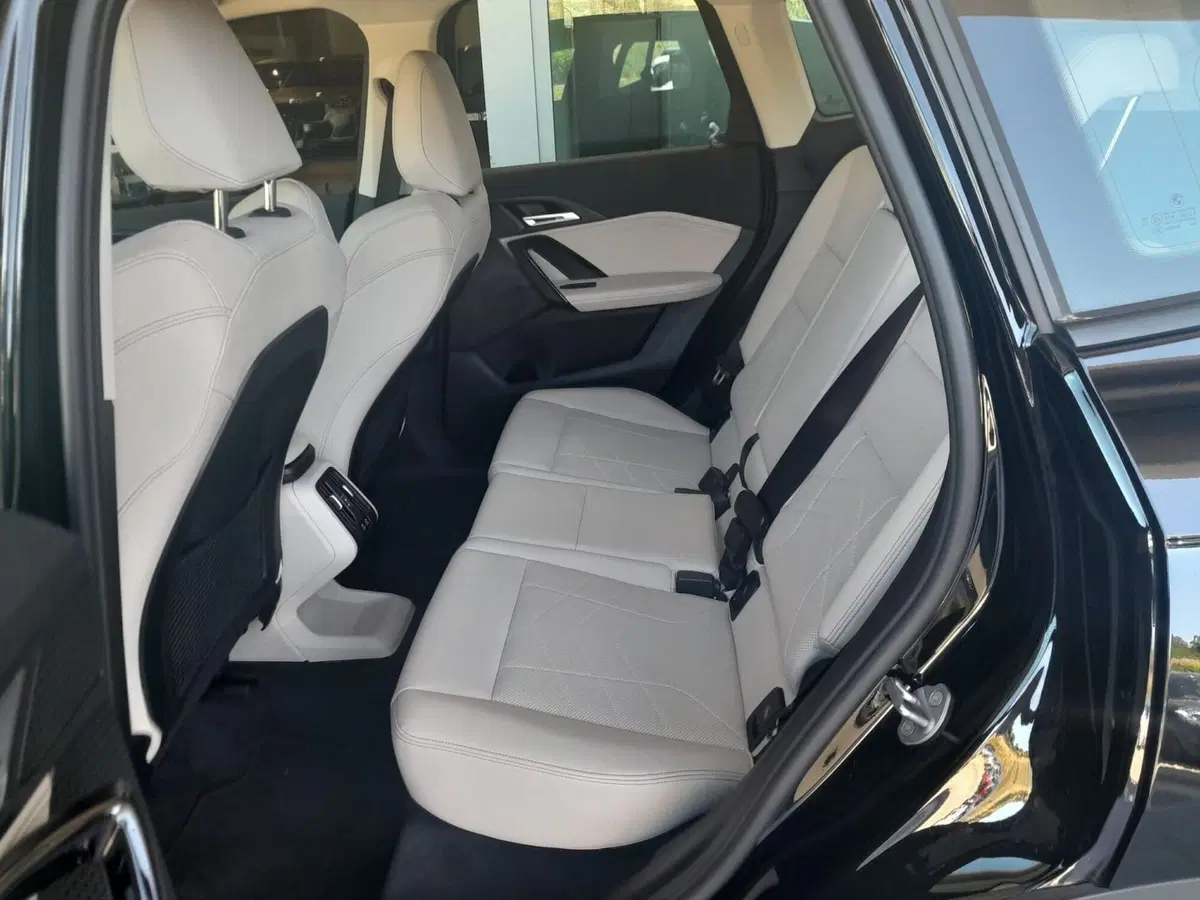BMW X1 usata a Asti (9)
