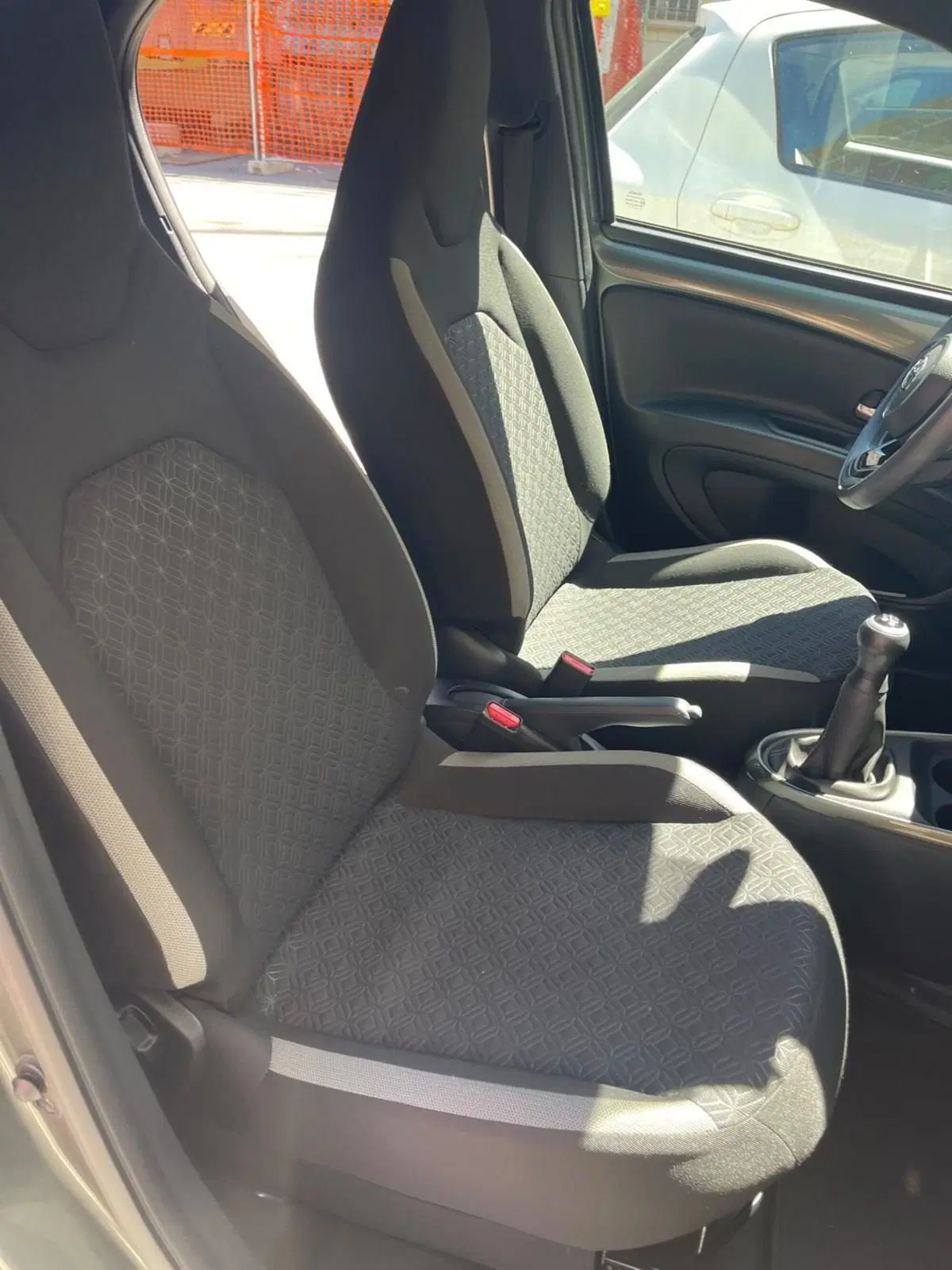 Toyota Aygo X usata a Vercelli (10)