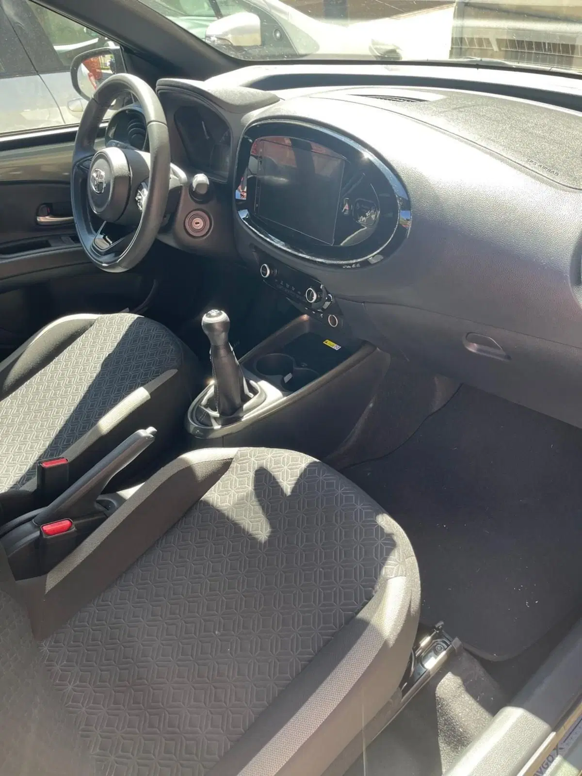Toyota Aygo X usata a Vercelli (6)
