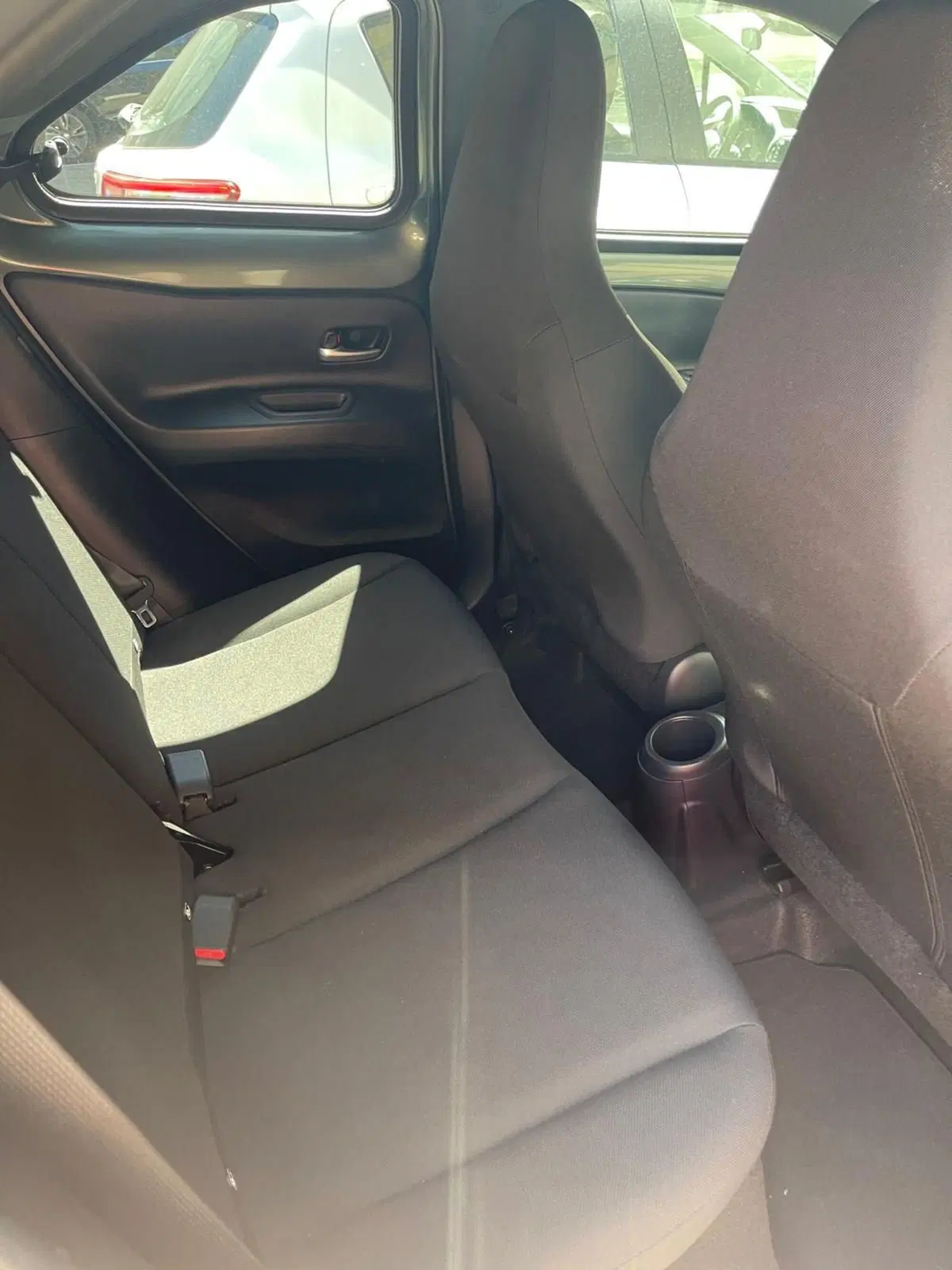 Toyota Aygo X usata a Vercelli (7)
