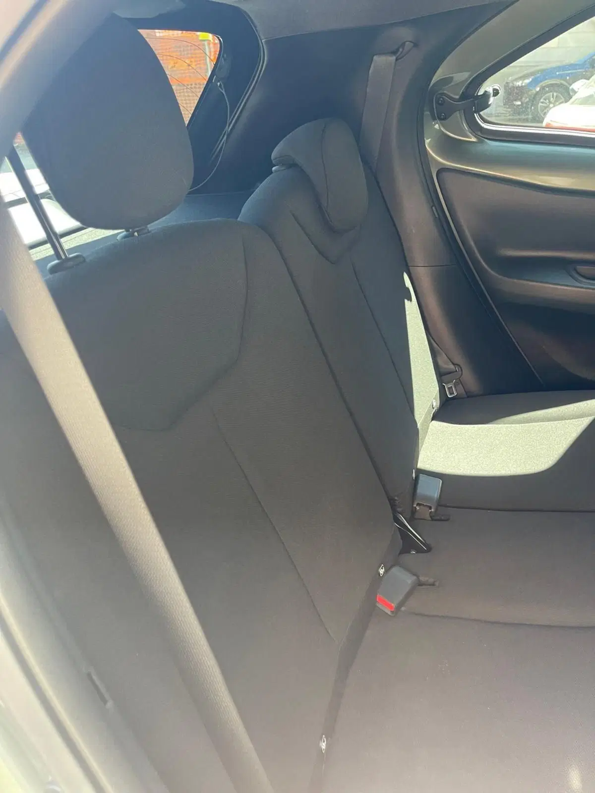 Toyota Aygo X usata a Vercelli (9)