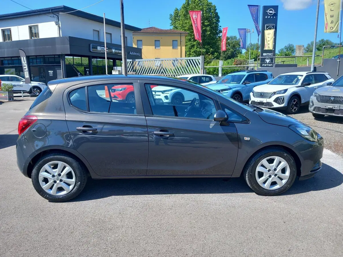 Opel Corsa usata a Lucca (7)
