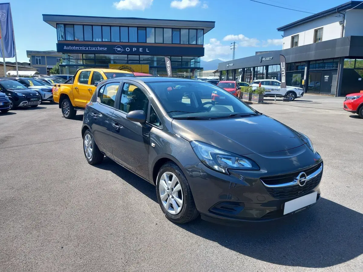 Opel Corsa usata a Lucca (8)