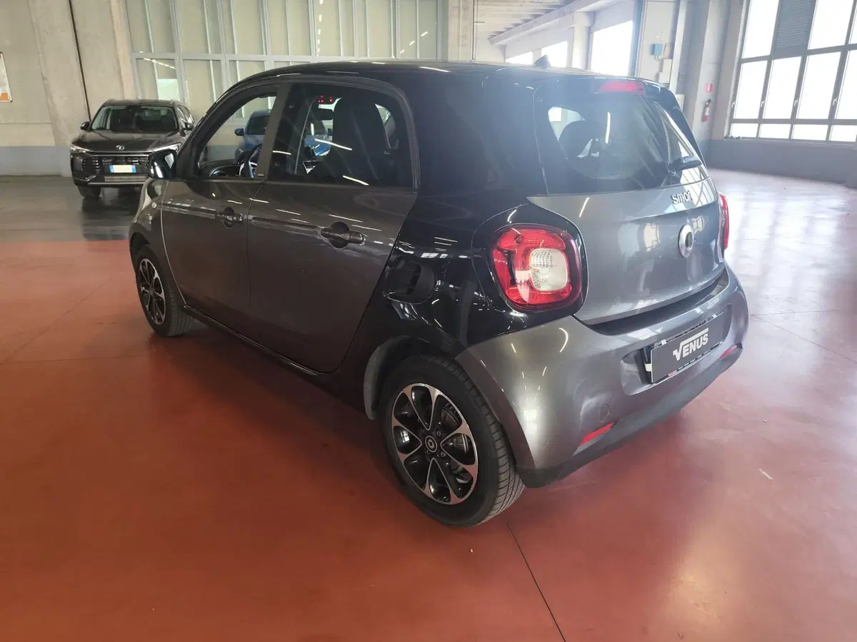 smart forfour usata a Milano (4)
