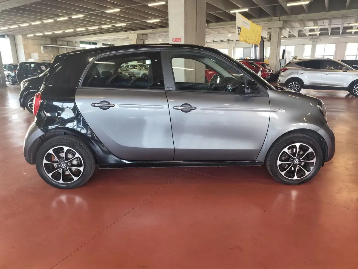 smart forfour usata a Milano (7)