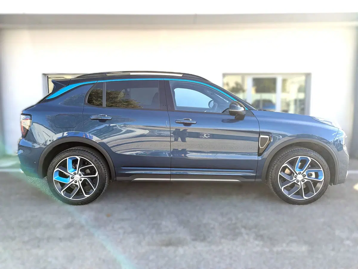 Lynk & Co 01 usata a Pescara (12)
