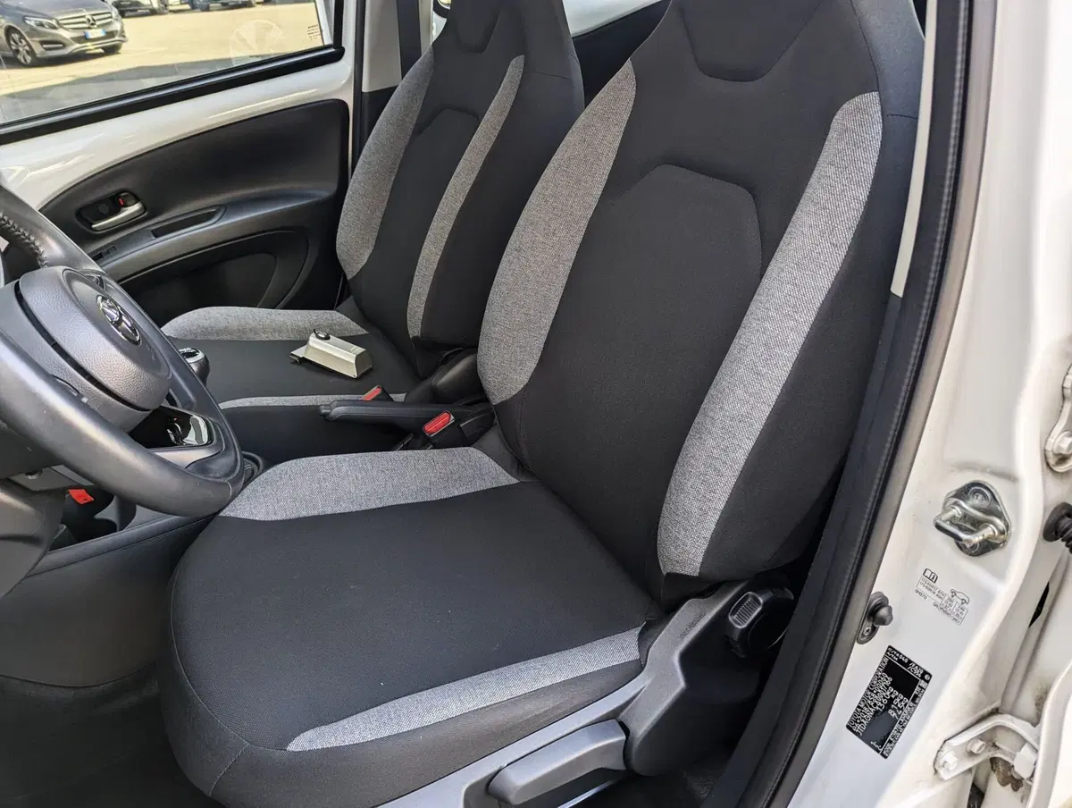 Toyota Aygo X usata a Pescara (10)
