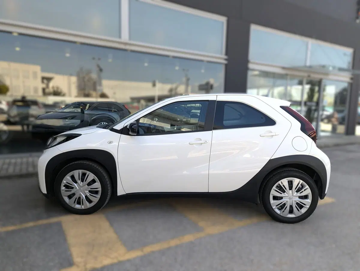 Toyota Aygo X usata a Pescara (3)