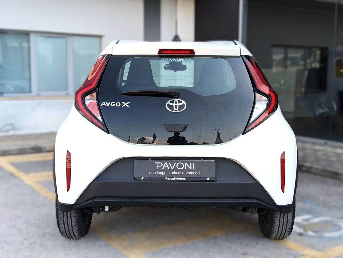 Toyota Aygo X usata a Pescara (6)