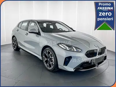 BMW Serie 1 120 48V MSport Pro auto del 2025 usata a Milano