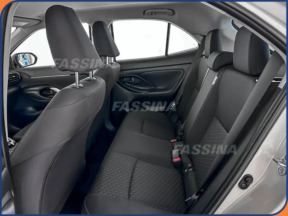 Toyota Yaris Cross usata a Milano (10)