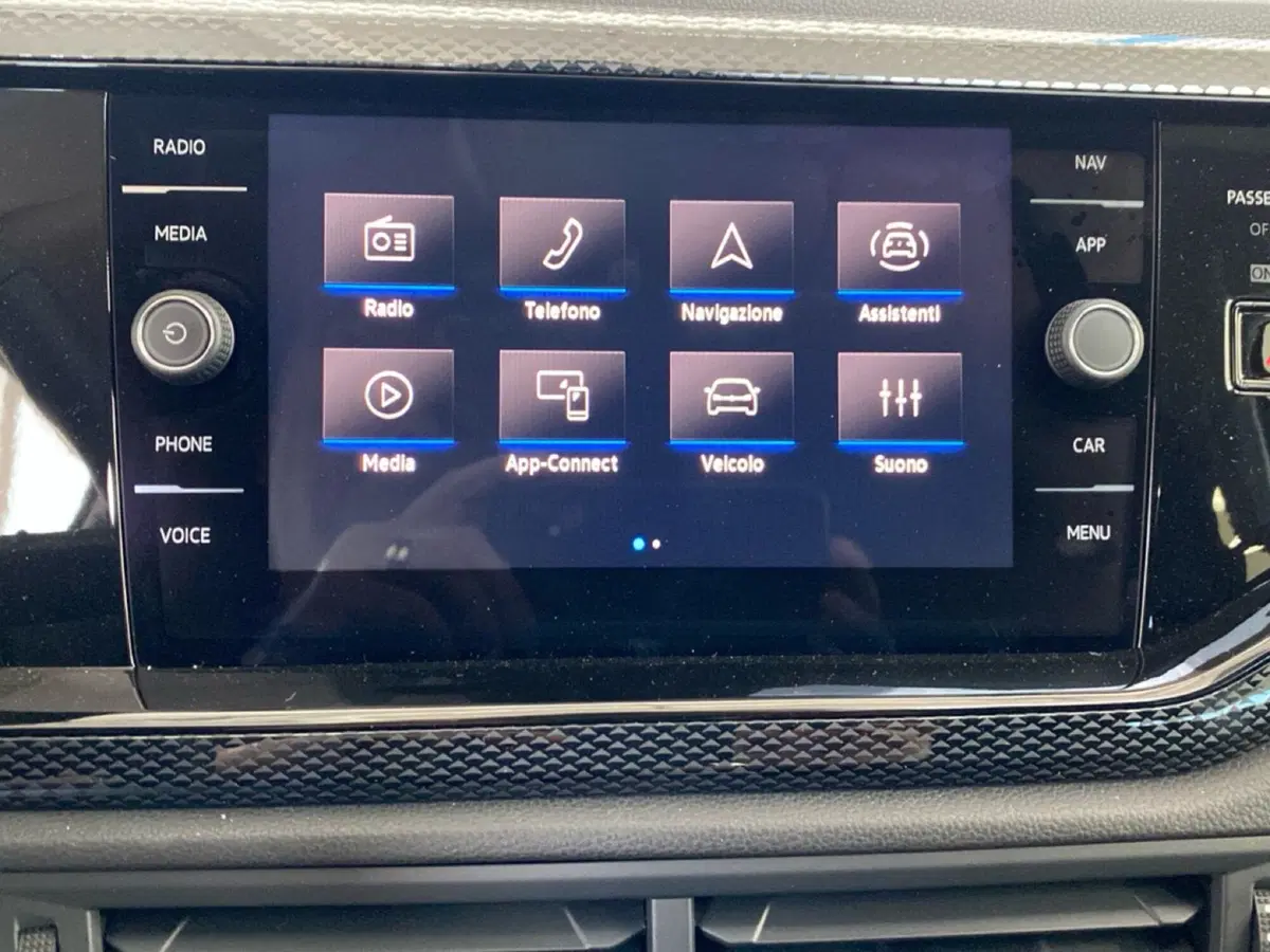 Volkswagen Polo nuova a Lodi (13)