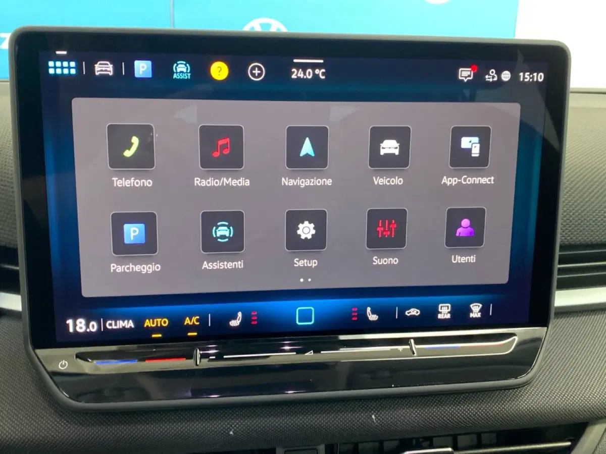 Volkswagen T-Roc nuova a Lodi (11)