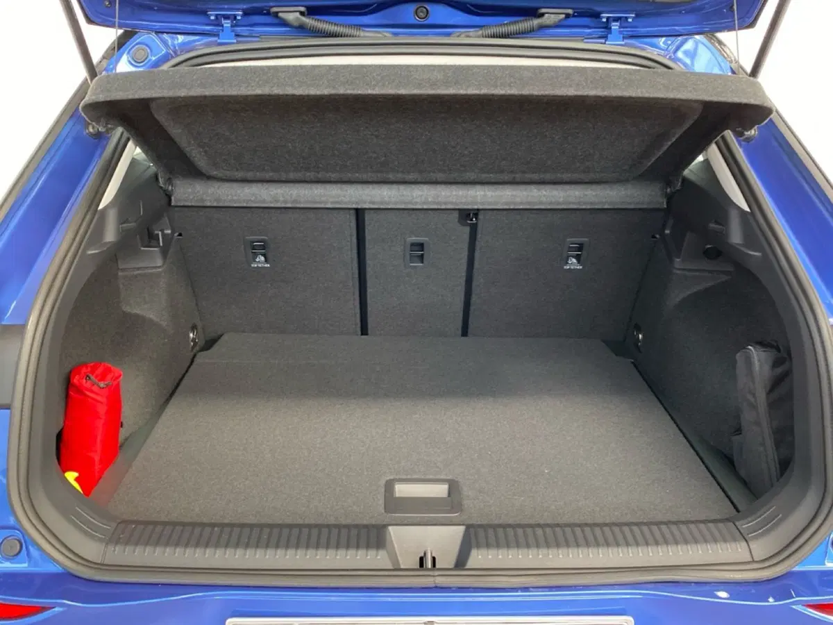 Volkswagen T-Roc nuova a Lodi (9)